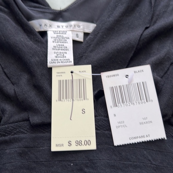 Little black dress women. Sleeveless - Picture 2 of 5